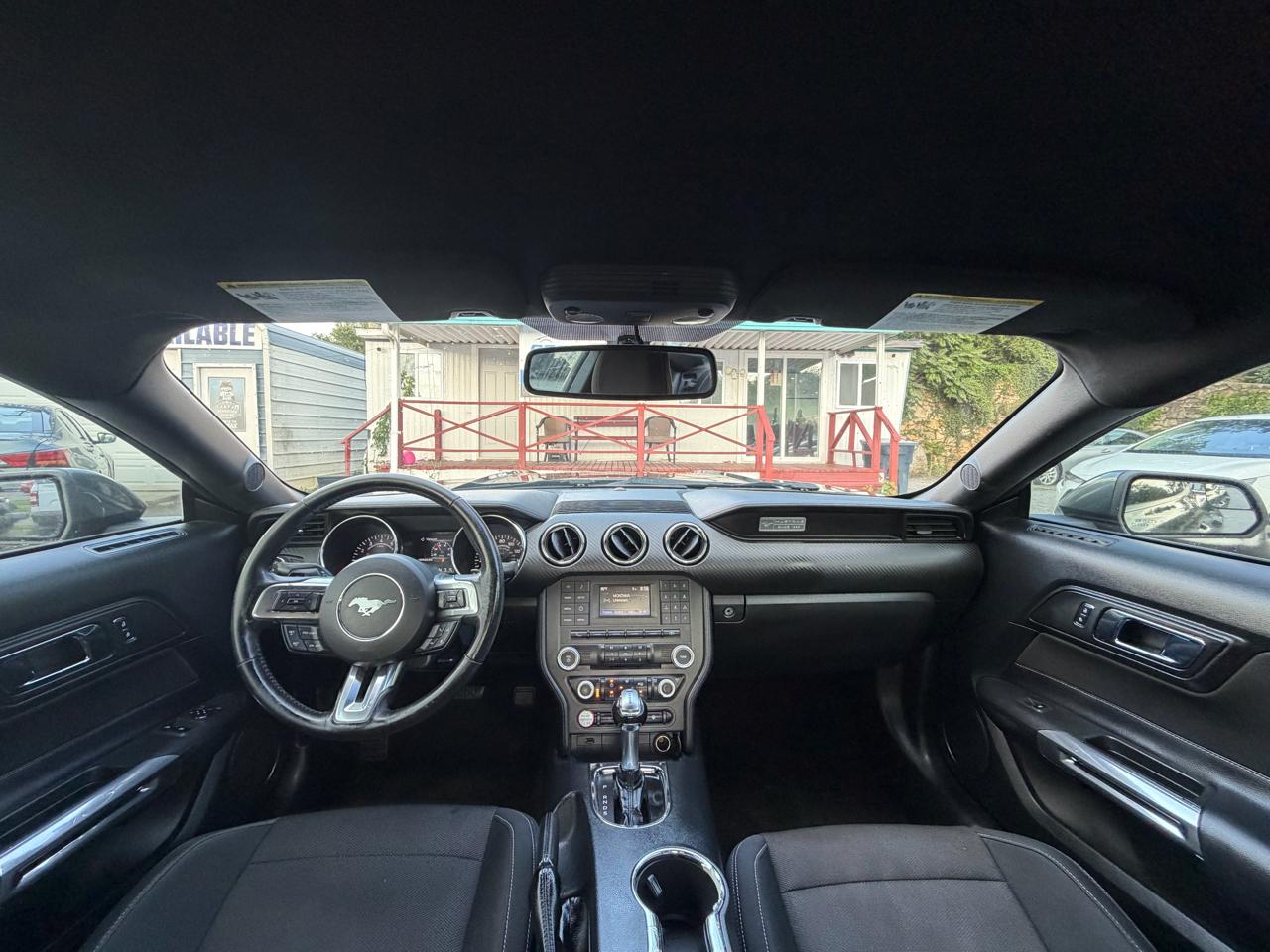 Ford Mustang V6 Coupe 2016