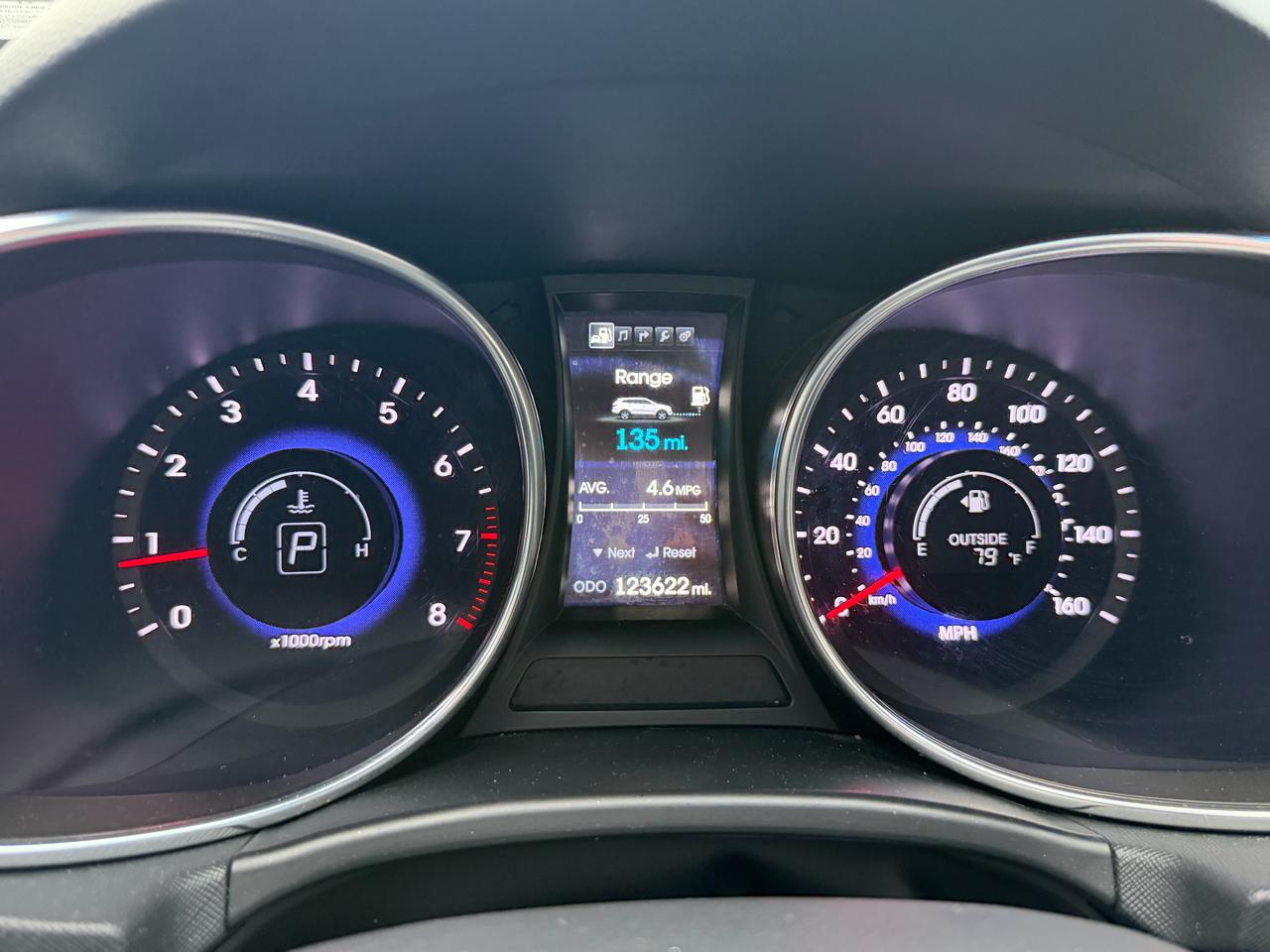 Hyundai Santa Fe Limited FWD 2013