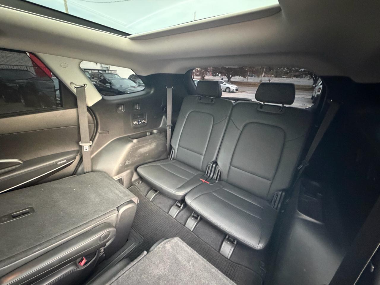 Hyundai Santa Fe Limited FWD 2013