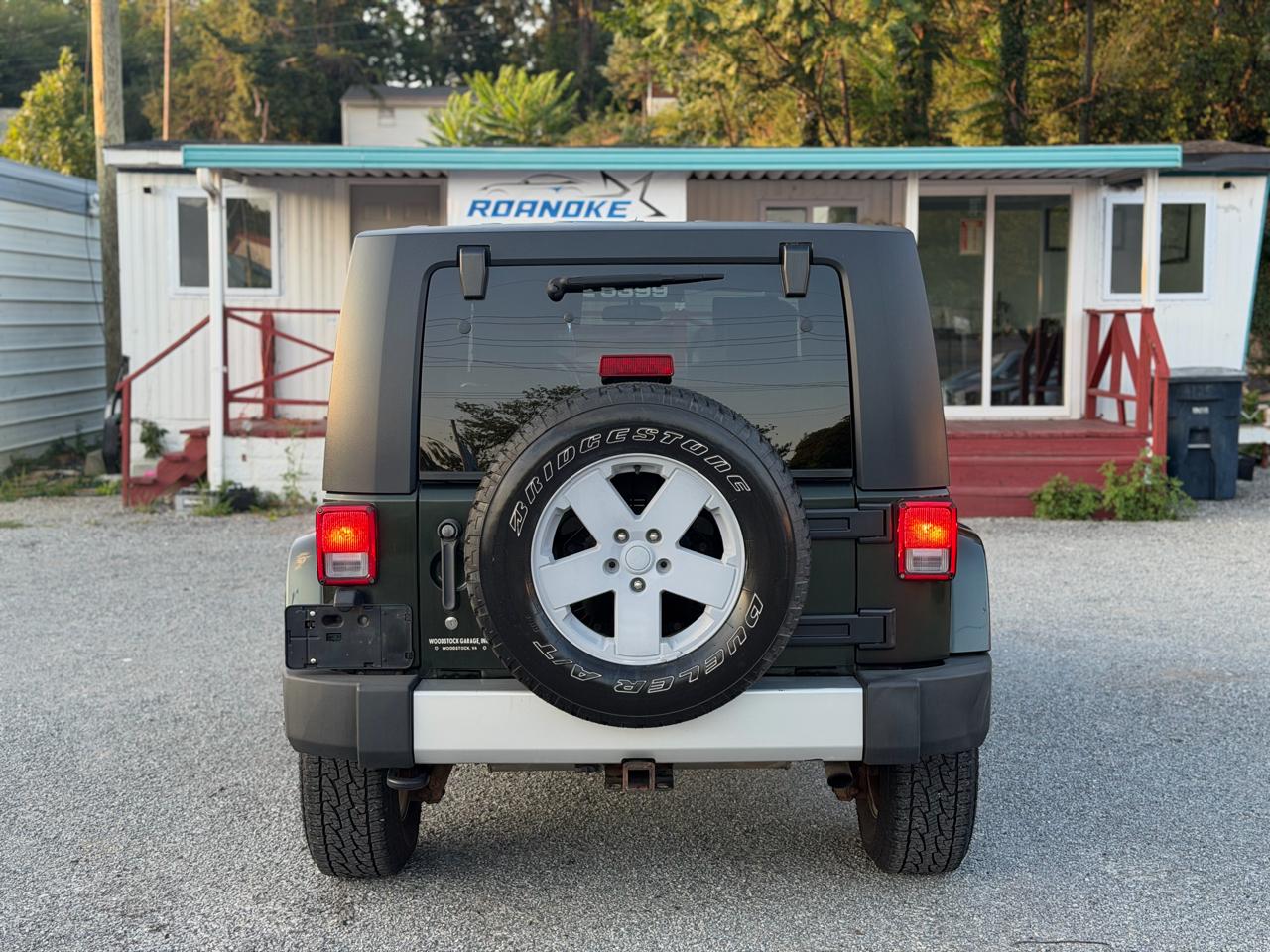 Jeep Wrangler Unlimited Sahara 4WD 2010