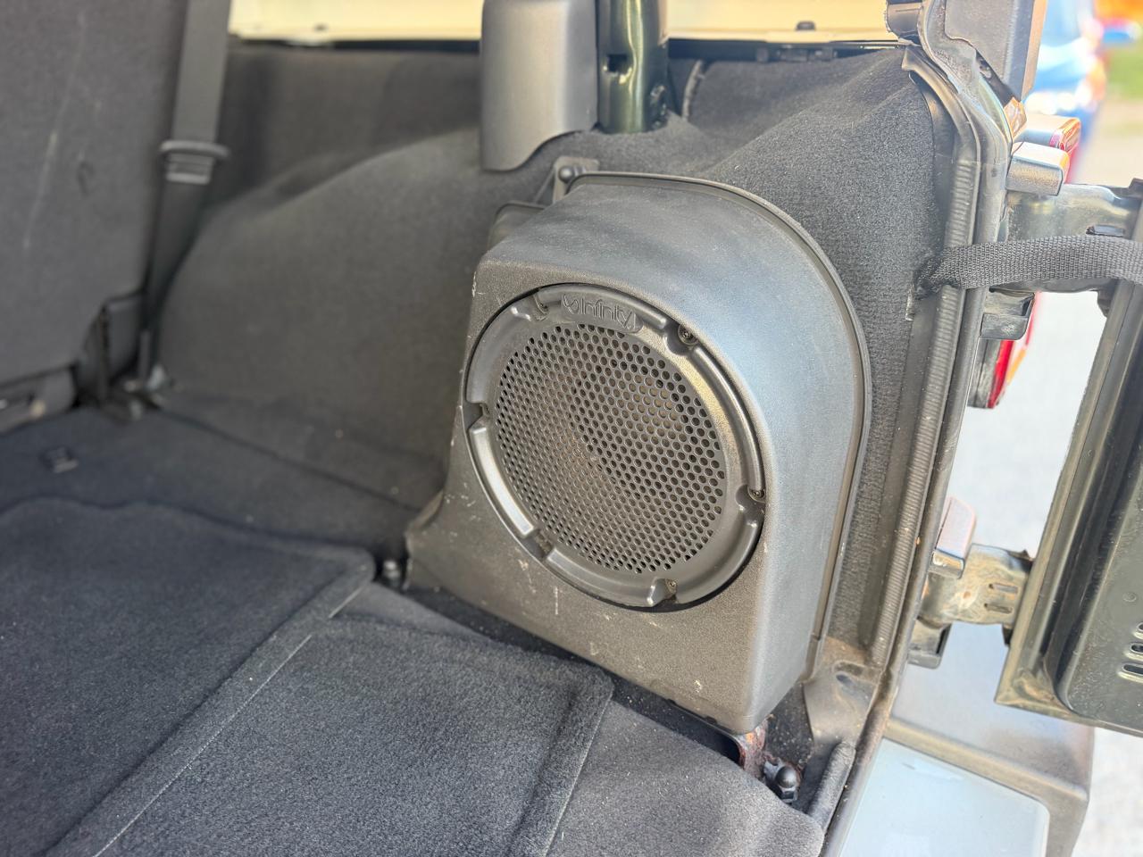 Jeep Wrangler Unlimited Sahara 4WD 2010