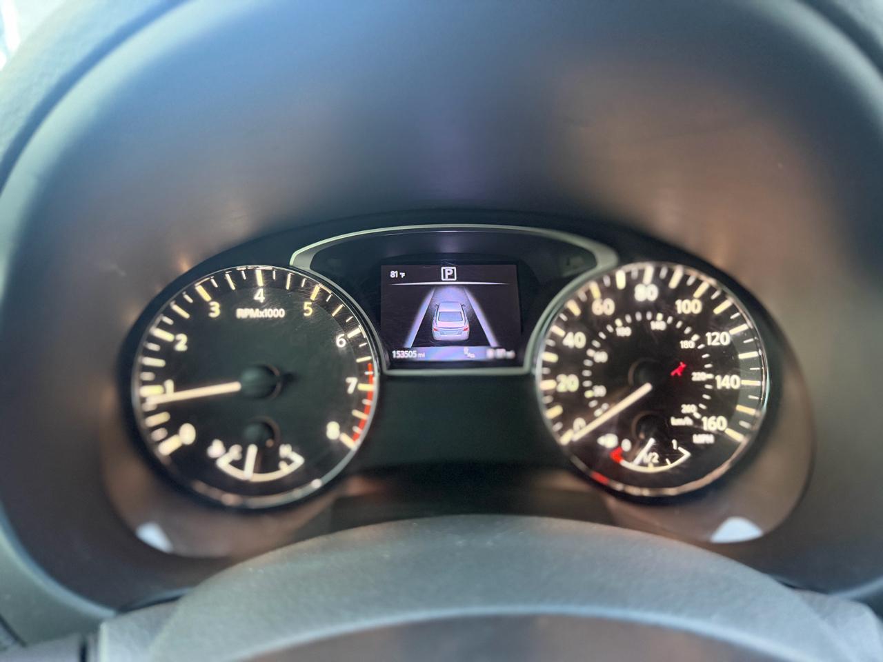 Nissan Altima photo 10