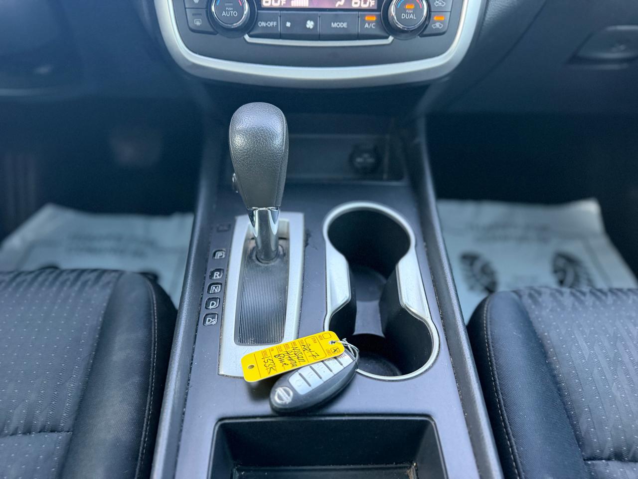 Nissan Altima photo 17