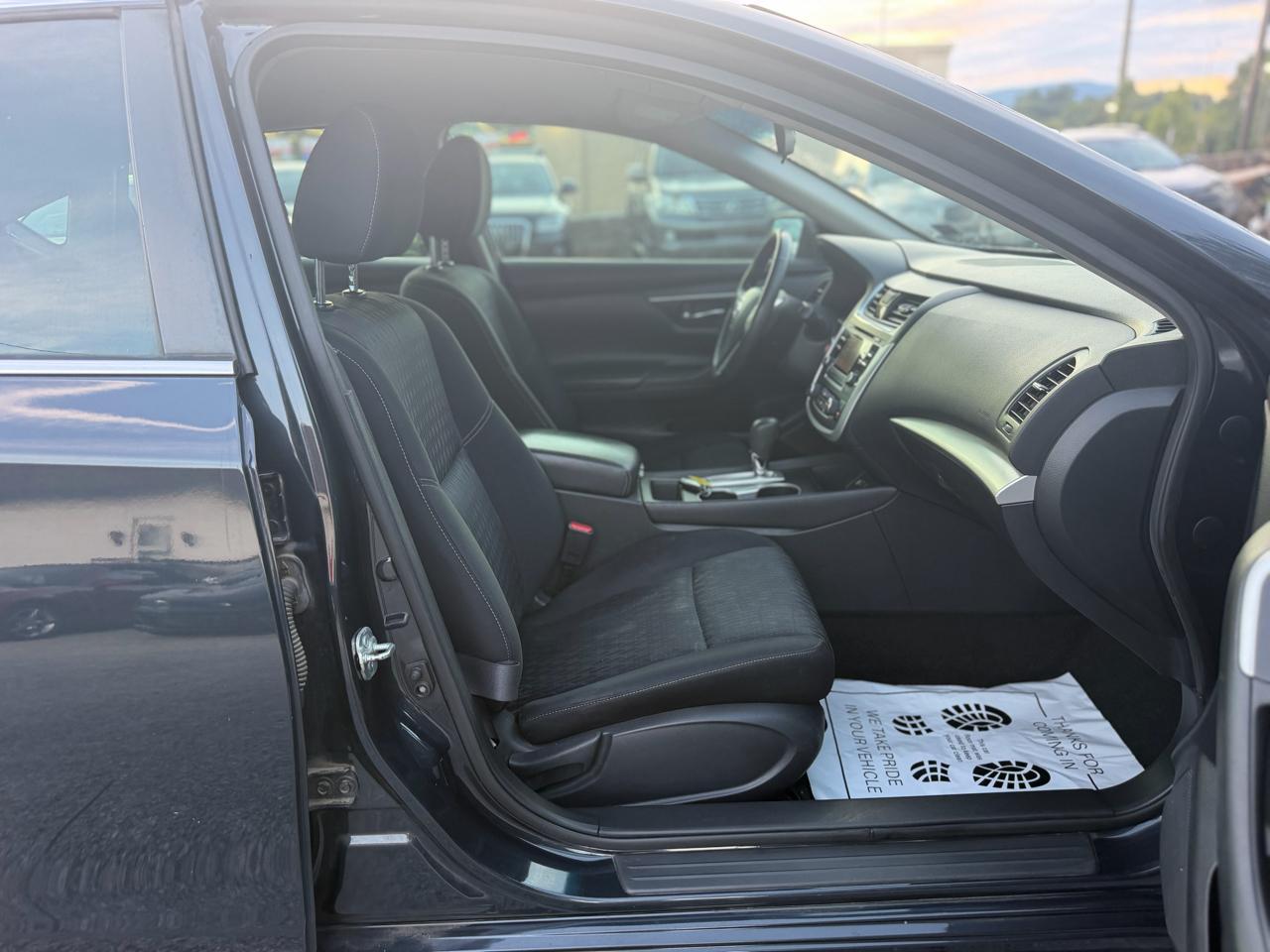 Nissan Altima photo 21