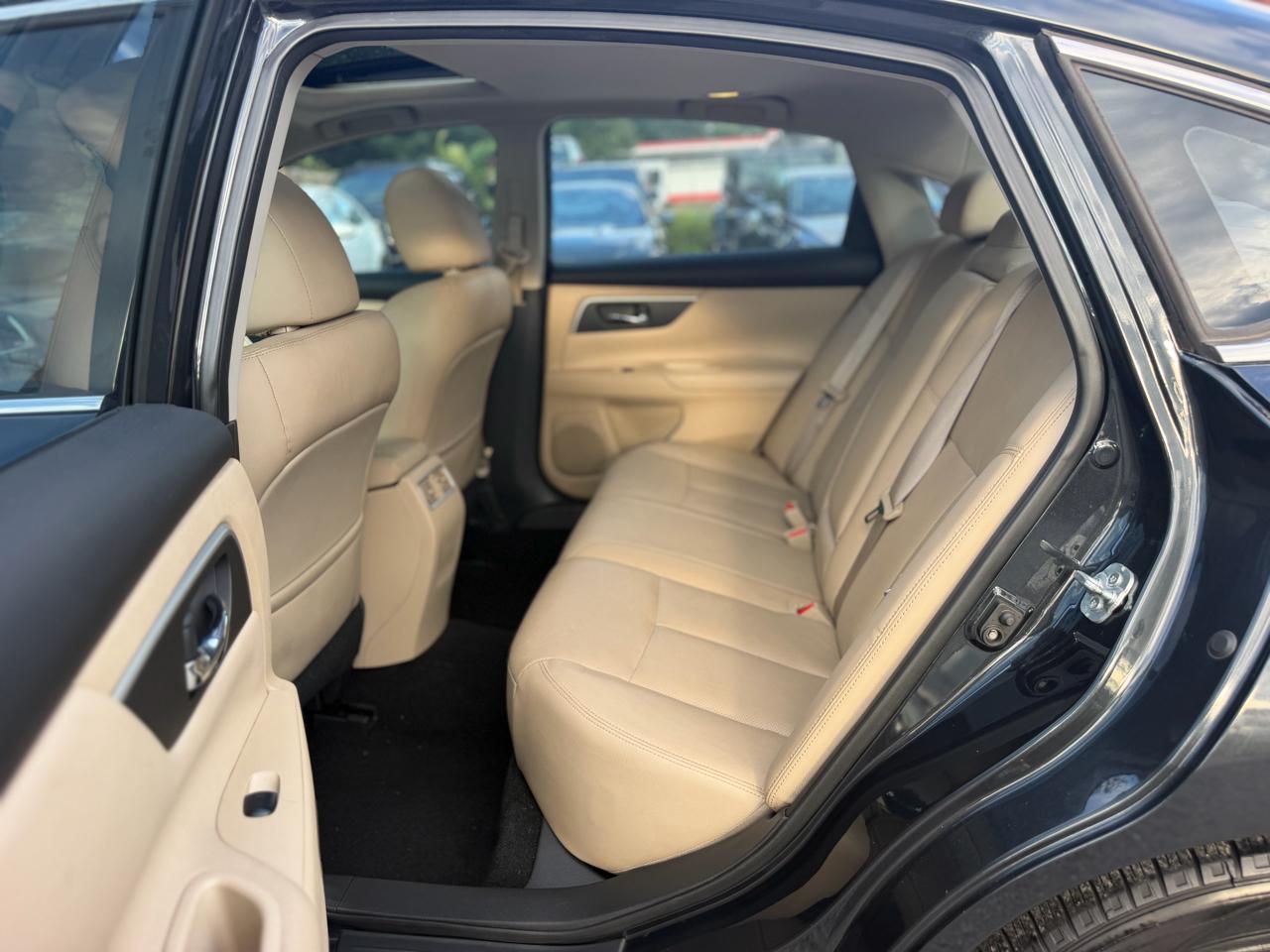 Nissan Altima 2.5 SR 2016