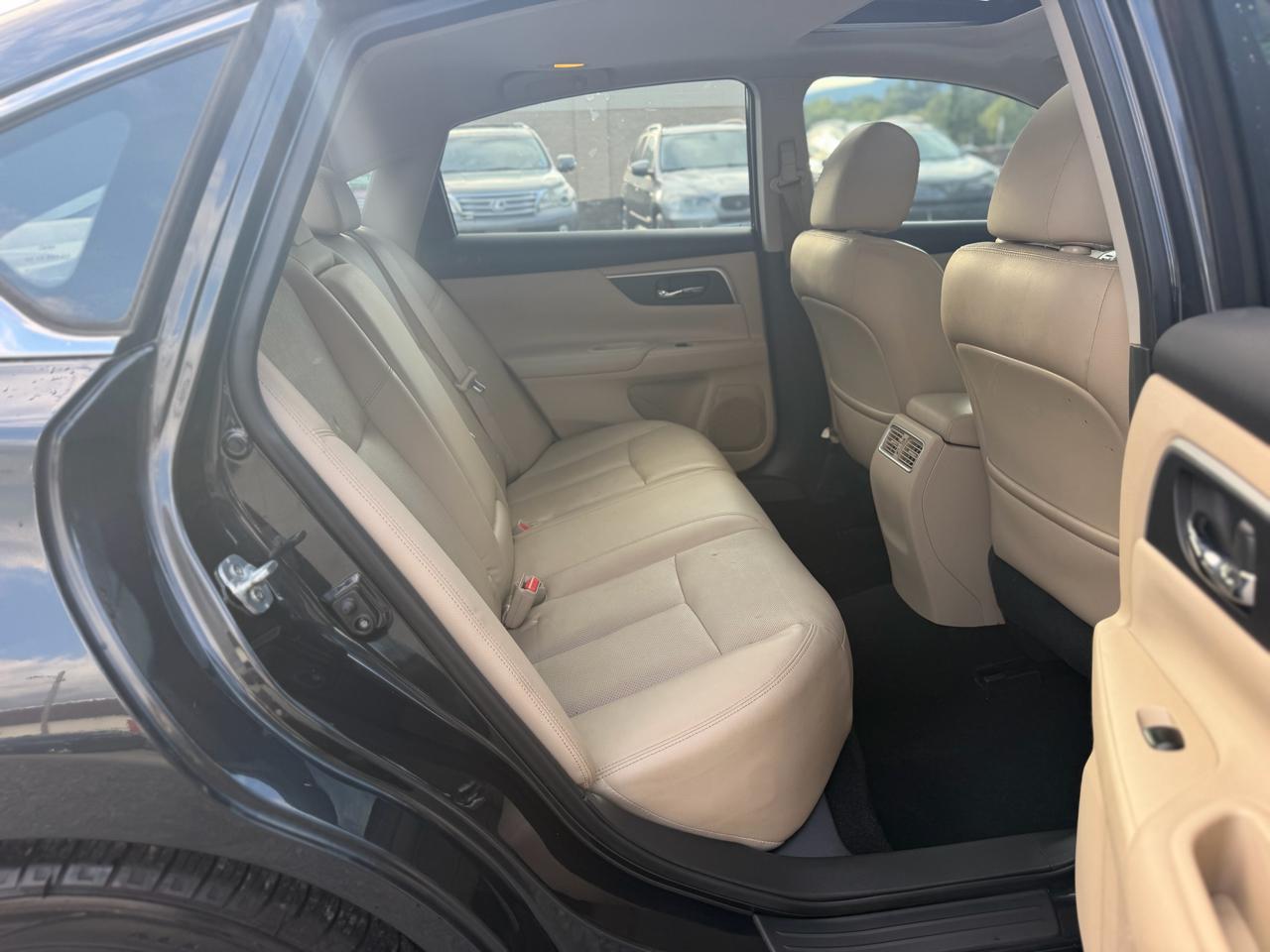Nissan Altima 2.5 SR 2016