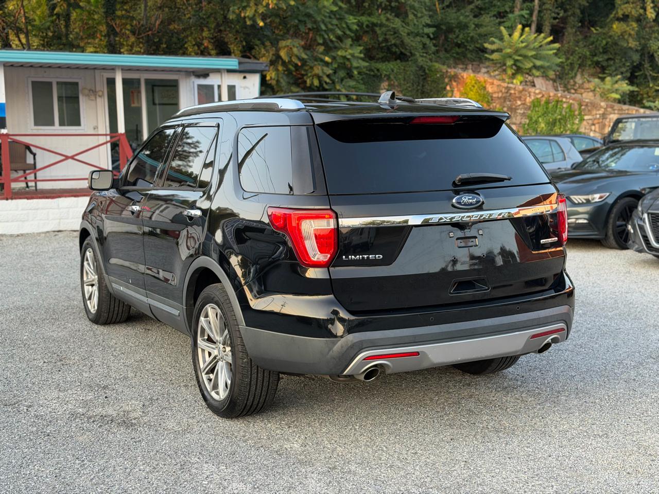 Ford Explorer Limited FWD 2016
