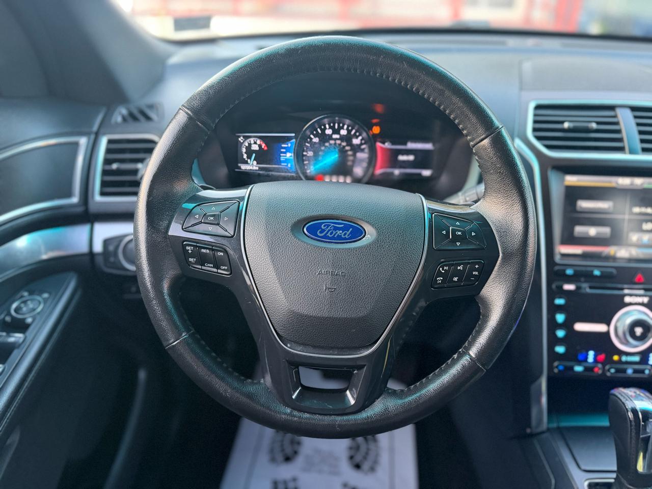 Ford Explorer Limited FWD 2016