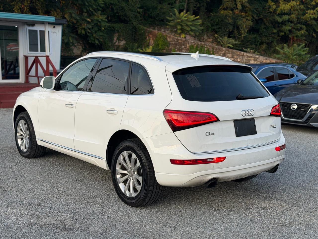 Audi Q5 2.0T Premium Plus quattro 2015