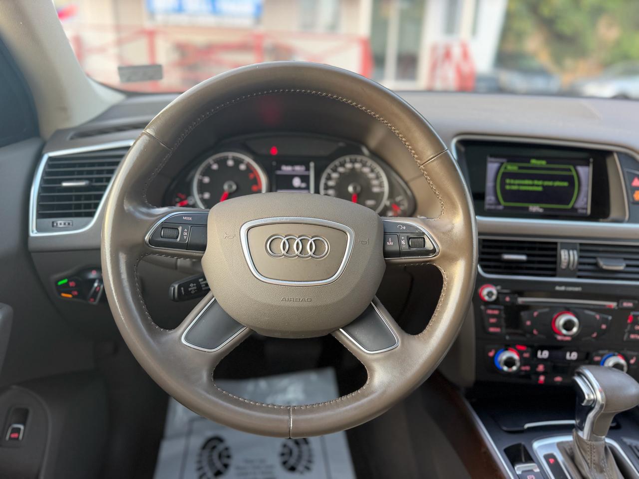 Audi Q5 2.0T Premium Plus quattro 2015