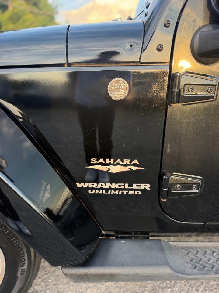 Jeep Wrangler photo 22
