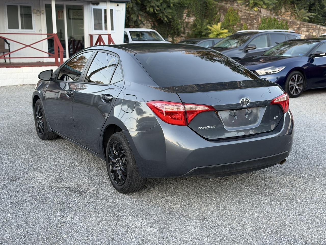 Toyota Corolla LE CVT 2017