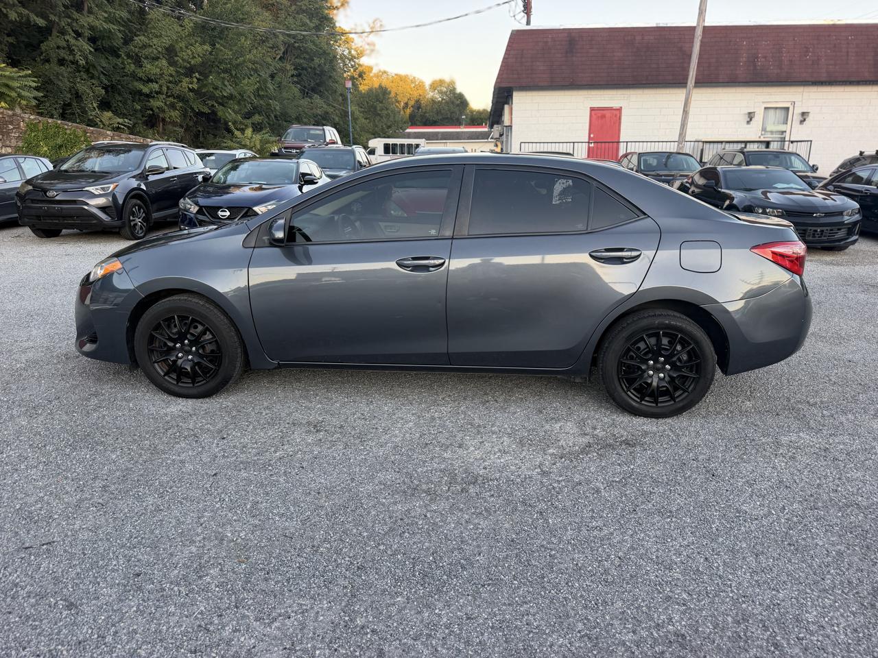 Toyota Corolla LE CVT 2017