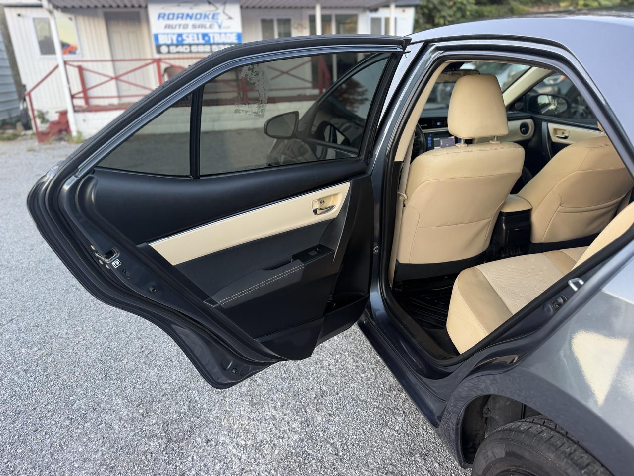 Toyota Corolla LE CVT 2017