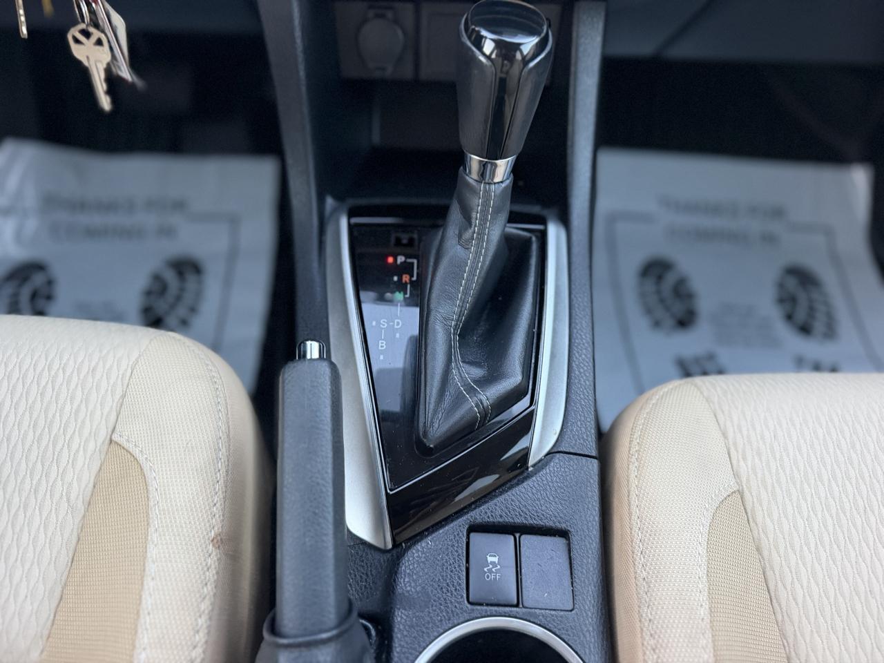 Toyota Corolla LE CVT 2017