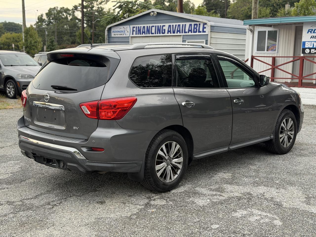 Nissan Pathfinder S 2WD 2018