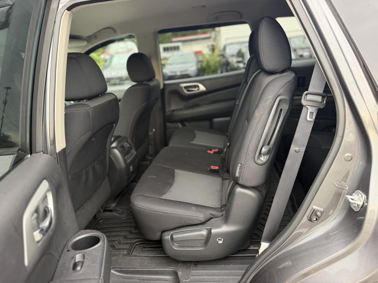 Nissan Pathfinder S 2WD 2018