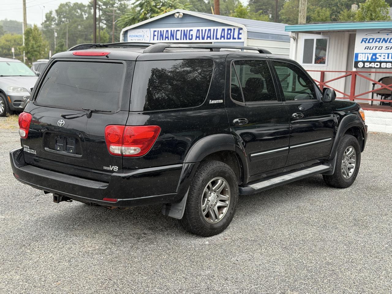 Toyota Sequoia Limited 2WD 2006