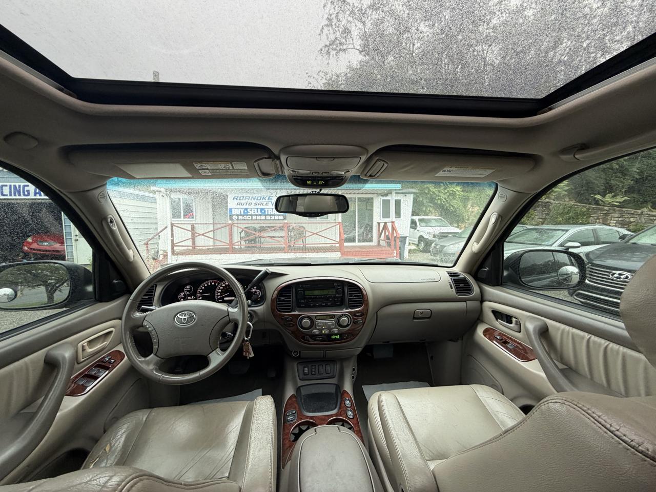 Toyota Sequoia Limited 2WD 2006