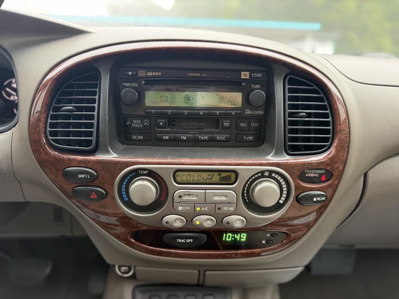 Toyota Sequoia Limited 2WD 2006