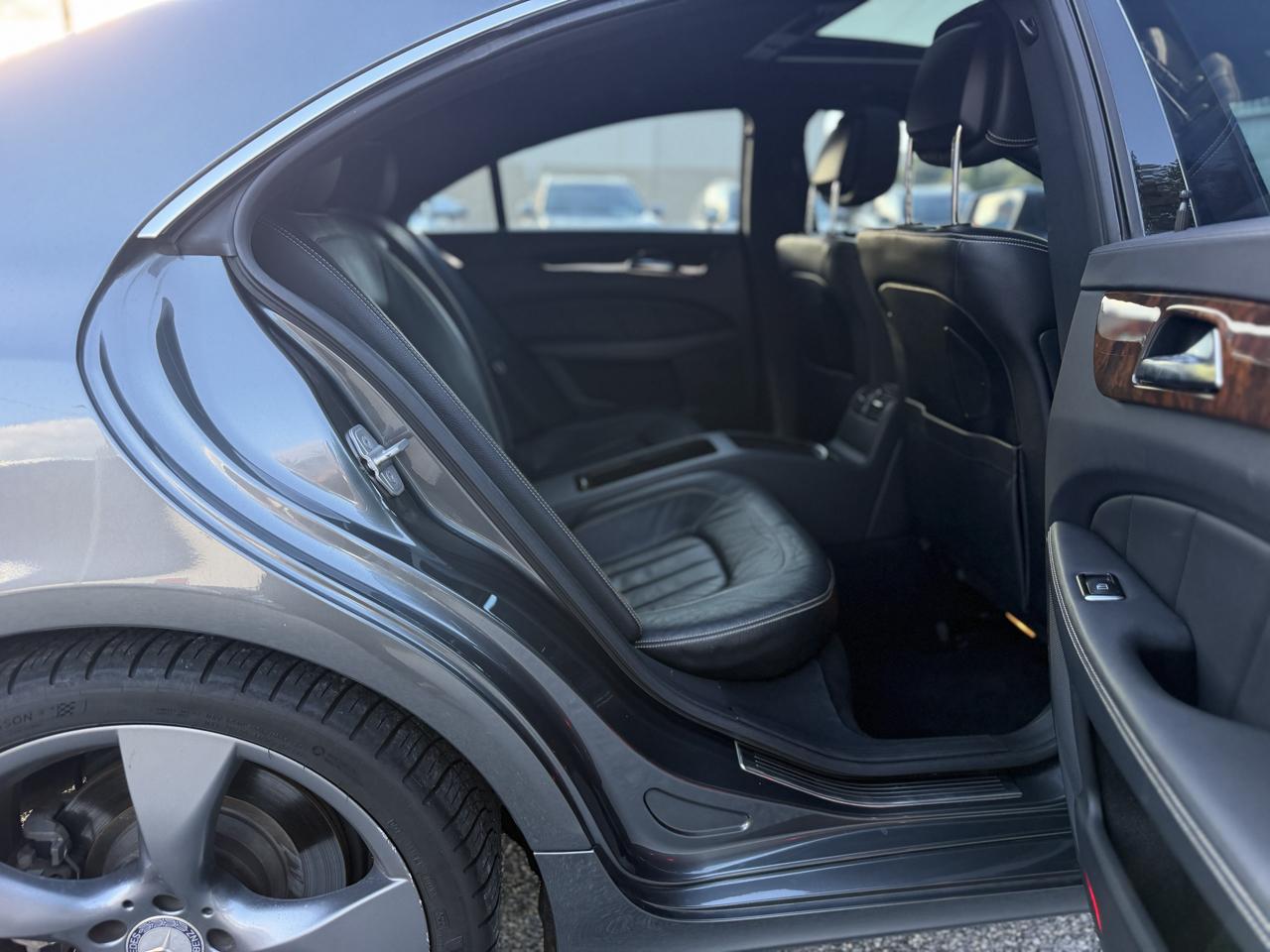Mercedes-Benz CLS-Class CLS550 2013
