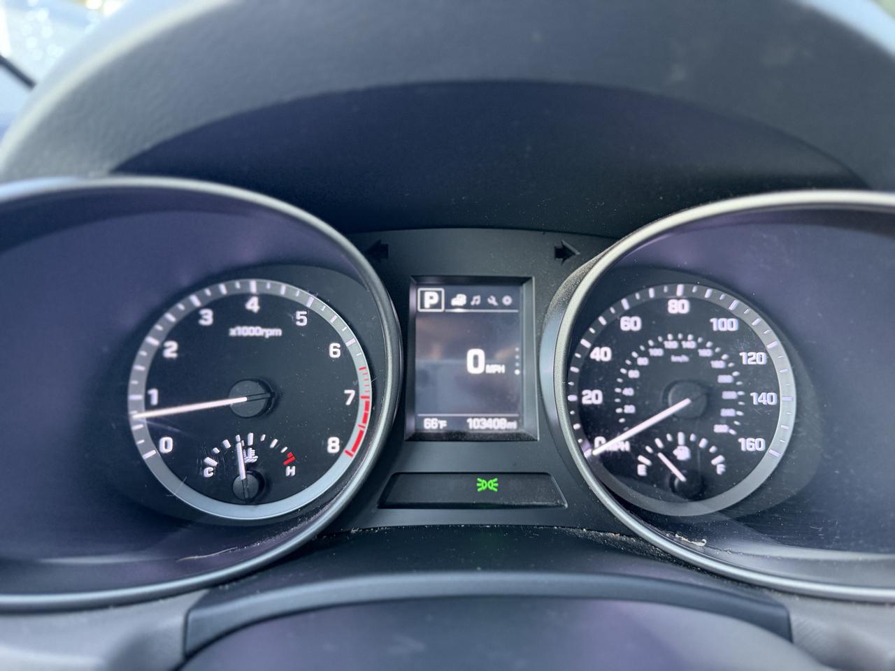 Hyundai Santa Fe SE FWD 2017
