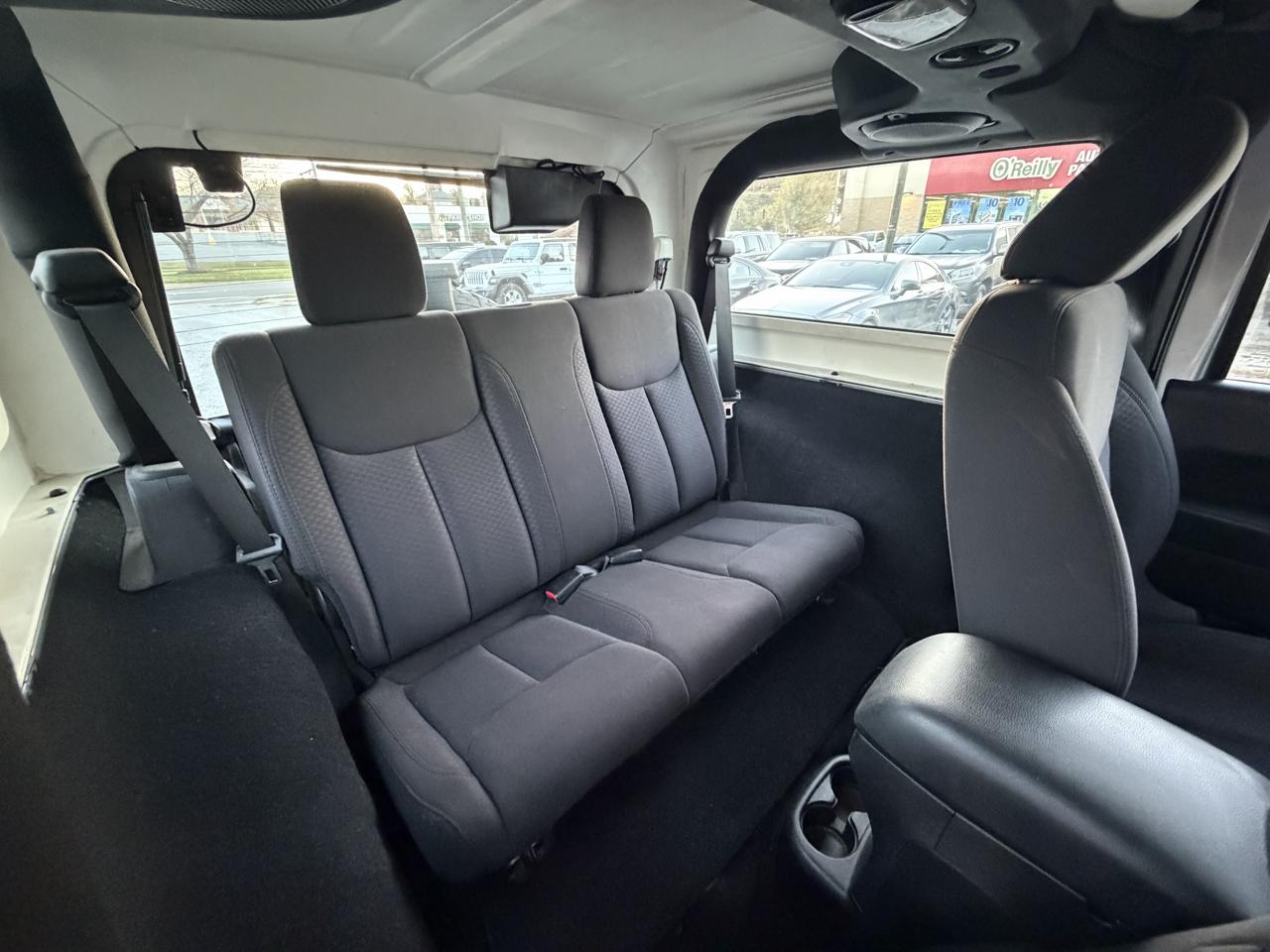 Jeep Wrangler Sport 4WD 2014