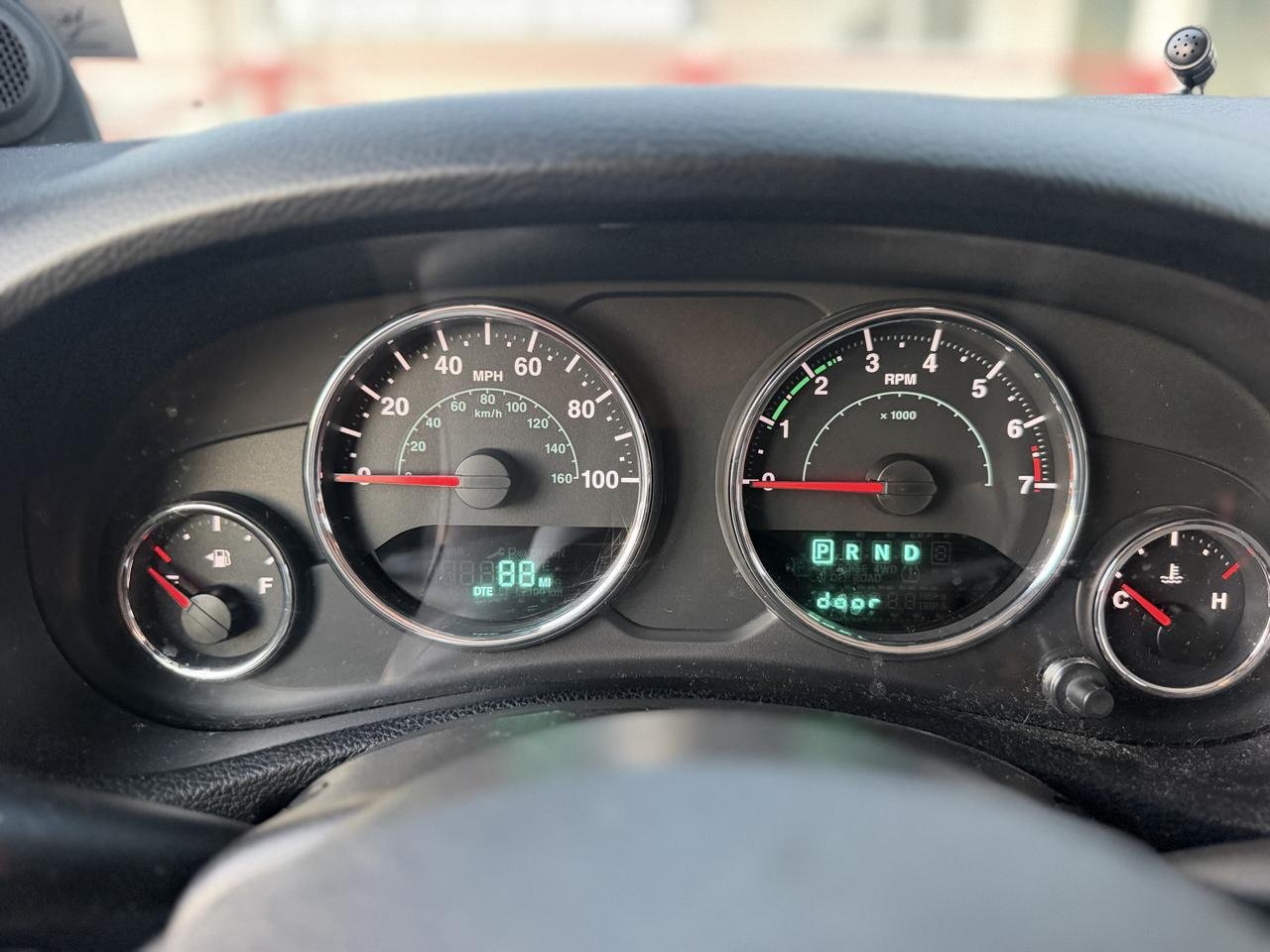 Jeep Wrangler Sport 4WD 2014