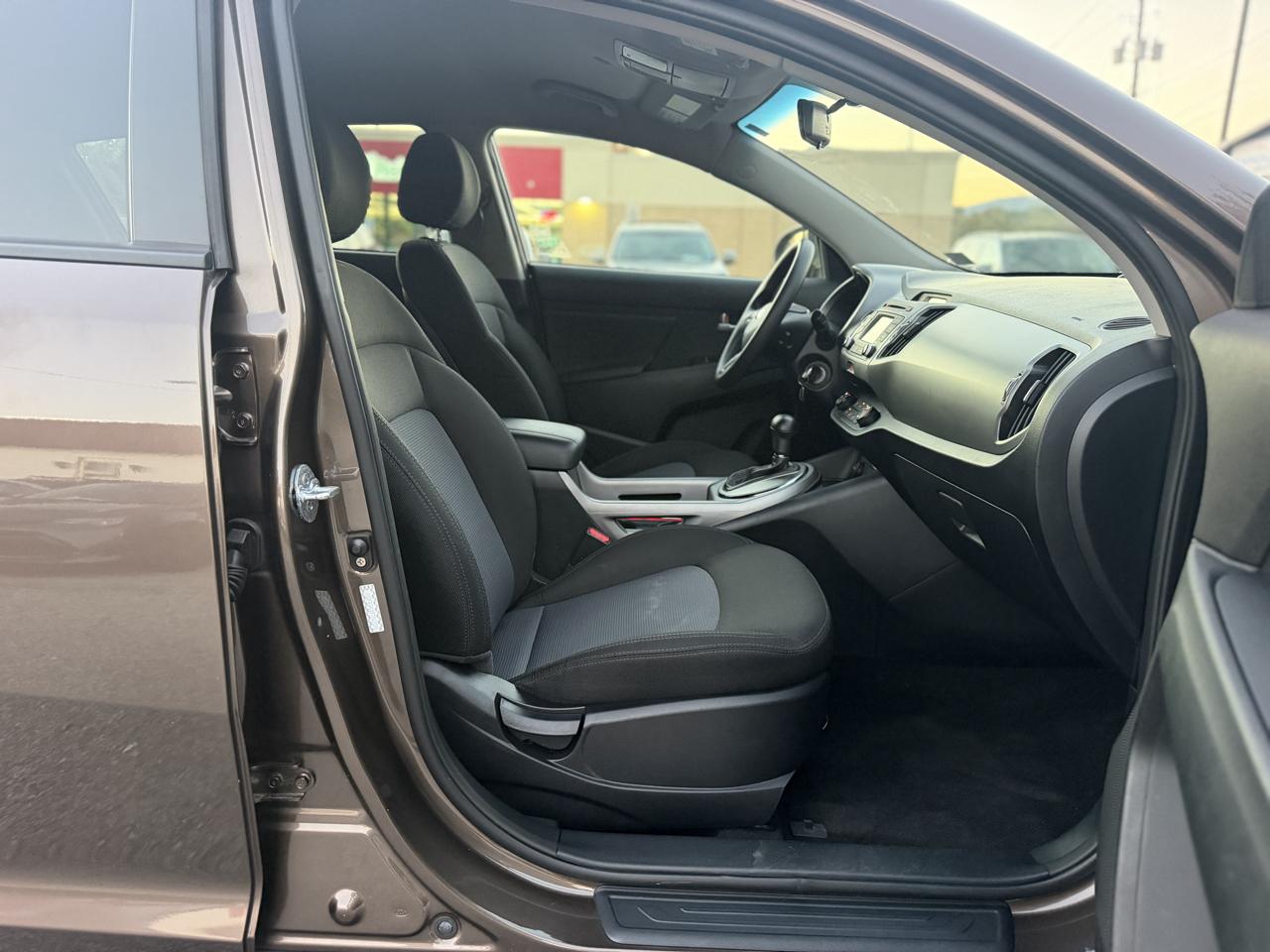 Kia Sportage LX FWD 2015