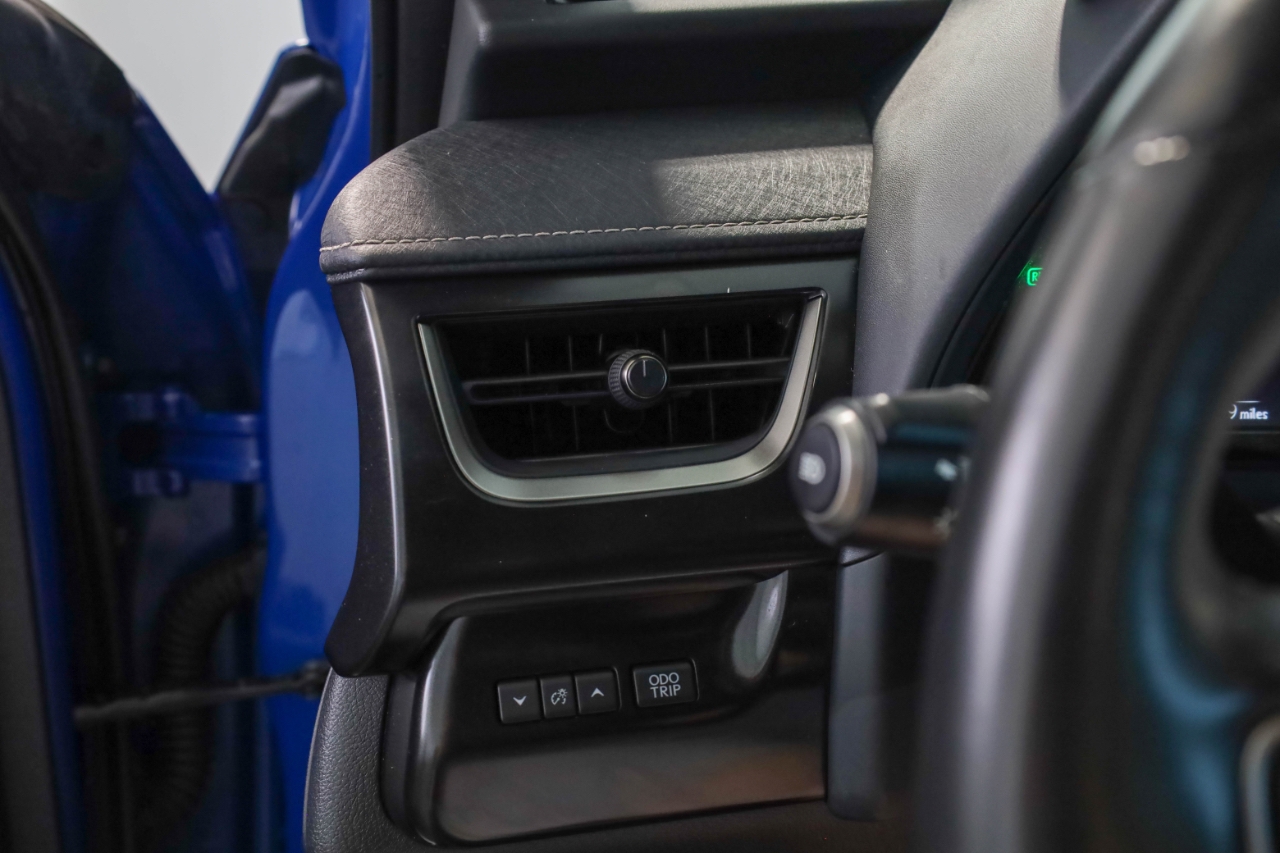 Lexus UX UX 250h Premium FWD 2024