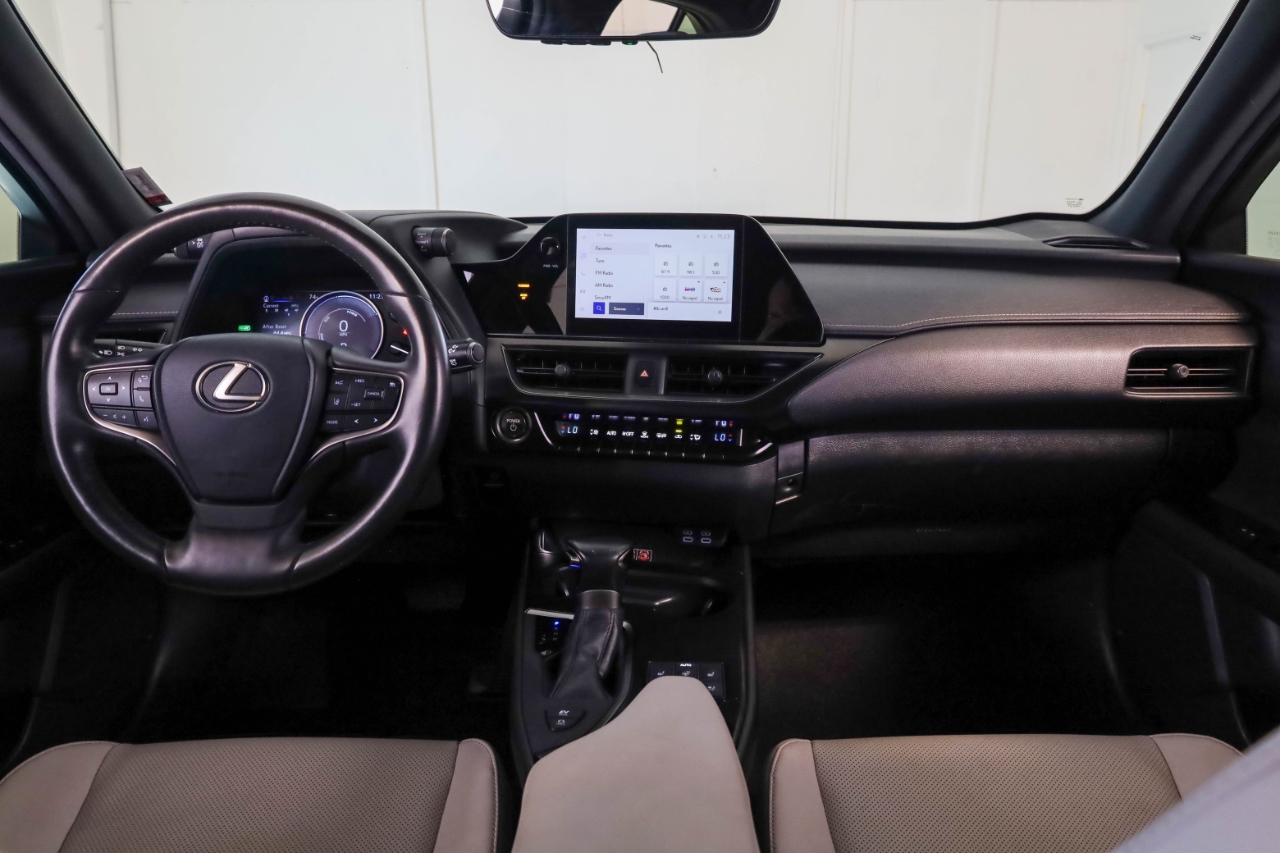 Lexus UX UX 250h Premium FWD 2024