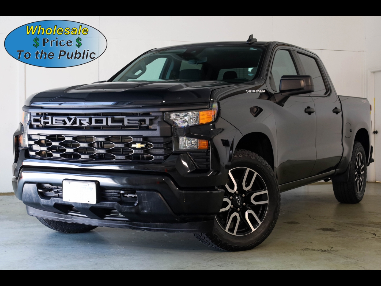 2024 Chevrolet Silverado 1500 4WD Crew Cab 147" Custom