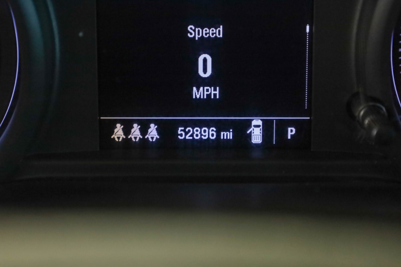 Chevrolet Silverado 1500 4WD Crew Cab 147" Custom 2024