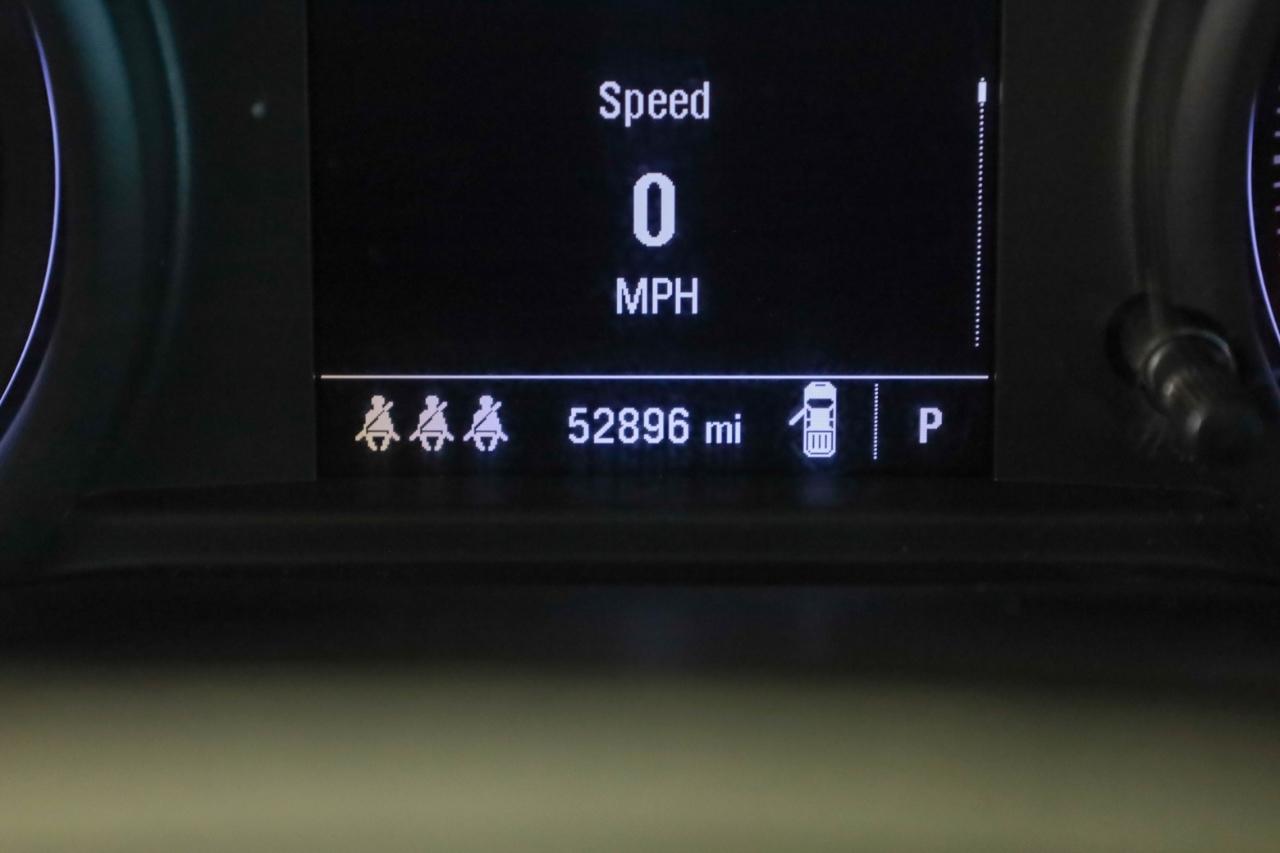 Chevrolet Silverado 1500 4WD Crew Cab 147" Custom 2024