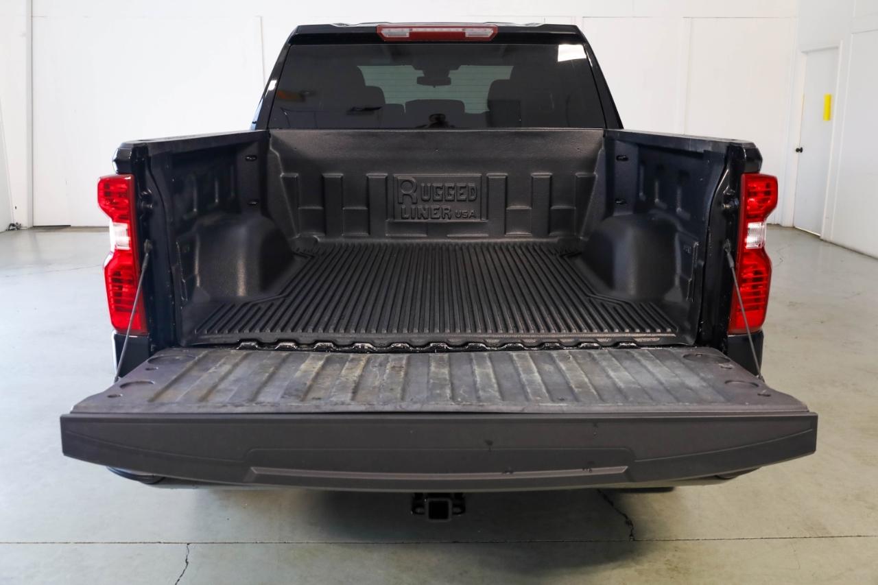 Chevrolet Silverado 1500 4WD Crew Cab 147" Custom 2024