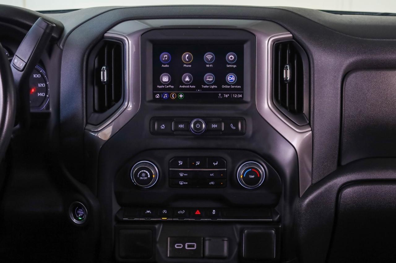 Chevrolet Silverado 1500 4WD Crew Cab 147" Custom 2024