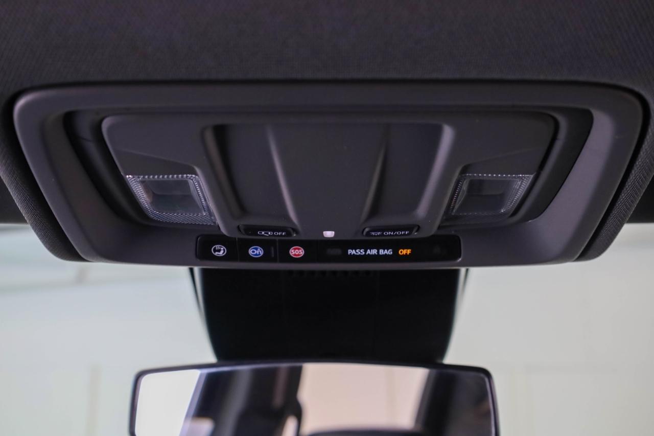 Chevrolet Silverado 1500 4WD Crew Cab 147" Custom 2024