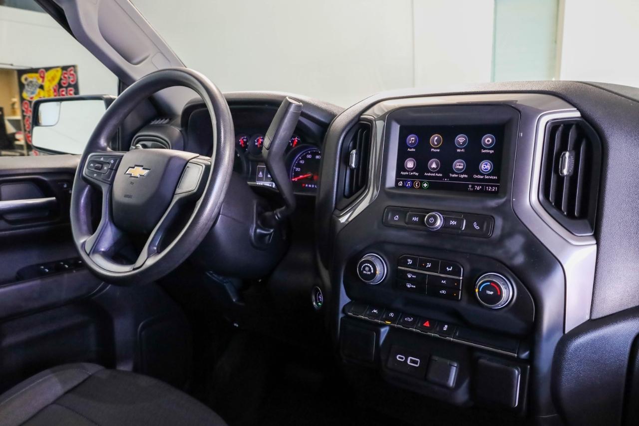 Chevrolet Silverado 1500 4WD Crew Cab 147" Custom 2024