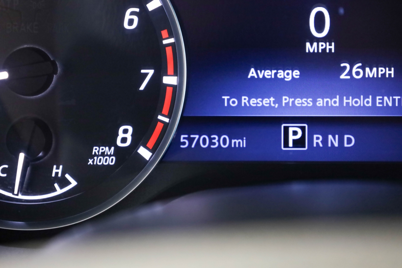 Nissan Titan 4x4 Crew Cab SV 2022