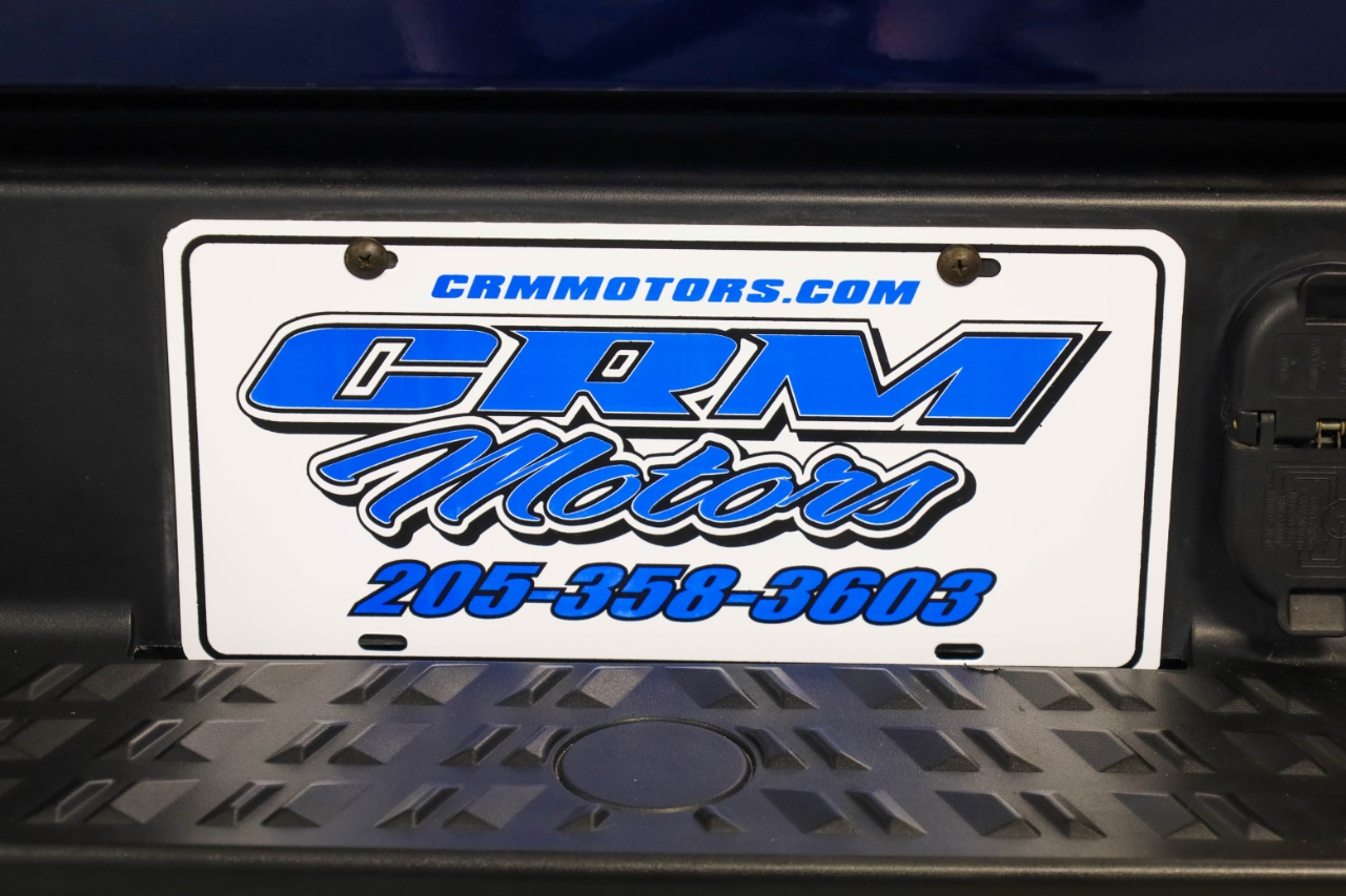 Nissan Titan 4x4 Crew Cab SV 2022