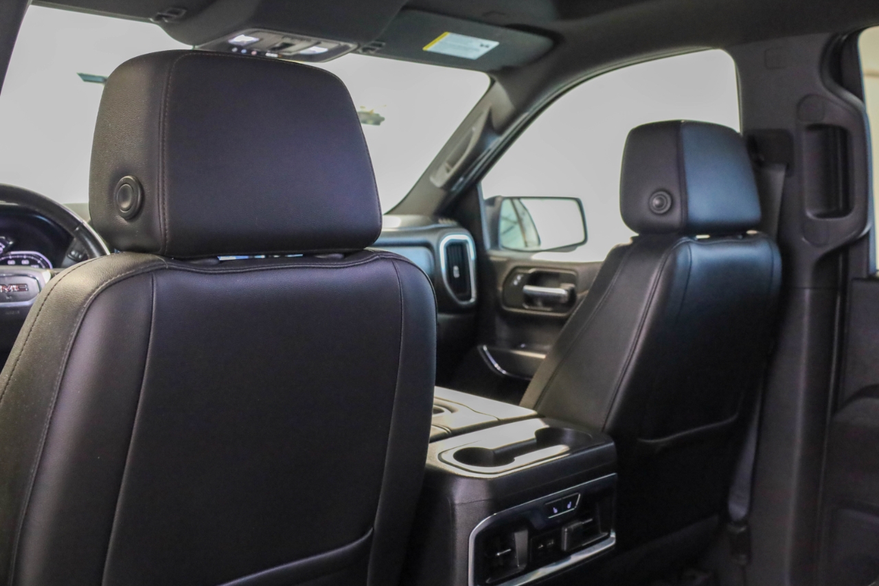 GMC Sierra 1500 4WD Crew Cab 147" AT4 2021