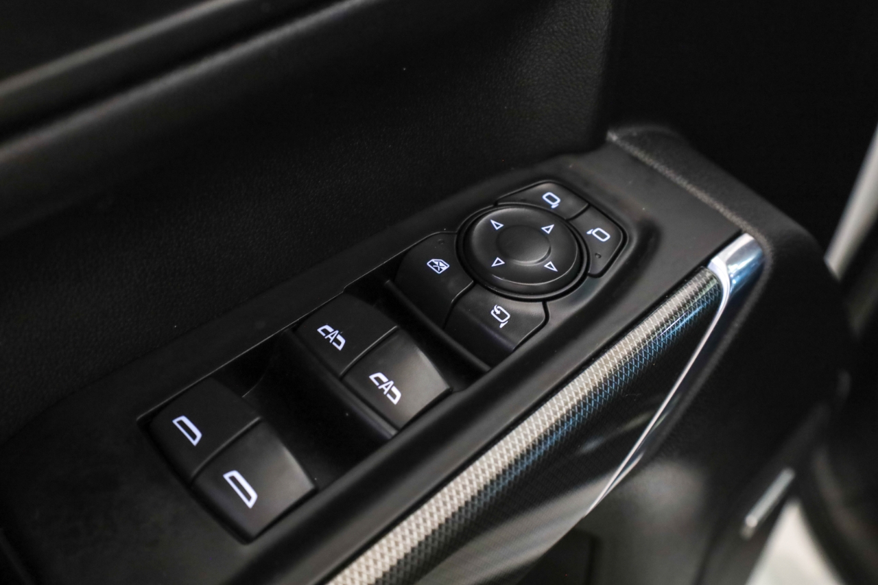 GMC Sierra 1500 4WD Crew Cab 147" AT4 2021