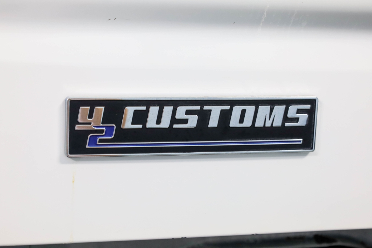 GMC Sierra 1500 4WD Crew Cab 147" AT4 2021