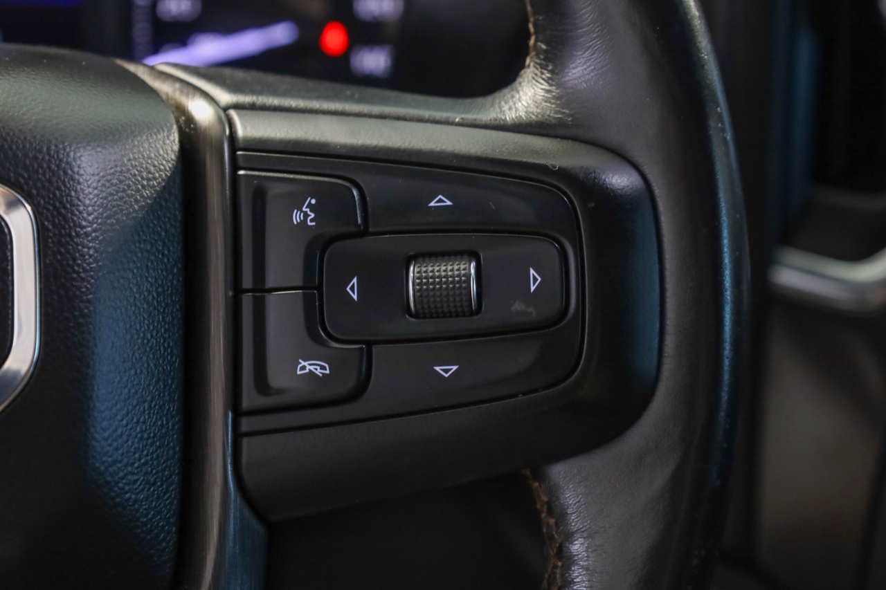 GMC Sierra 1500 4WD Crew Cab 147" AT4 2021