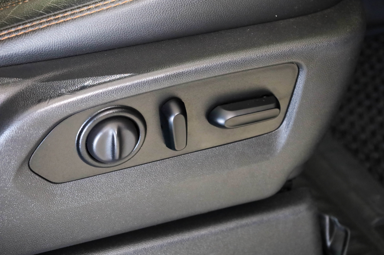 GMC Sierra 1500 4WD Crew Cab 147" AT4 2021