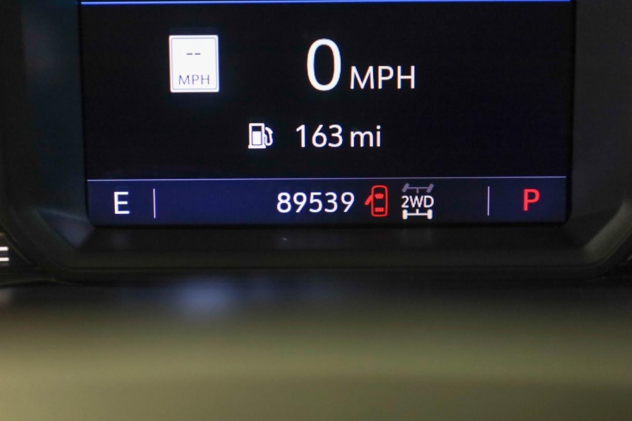 GMC Sierra 1500 4WD Crew Cab 147" AT4 2021