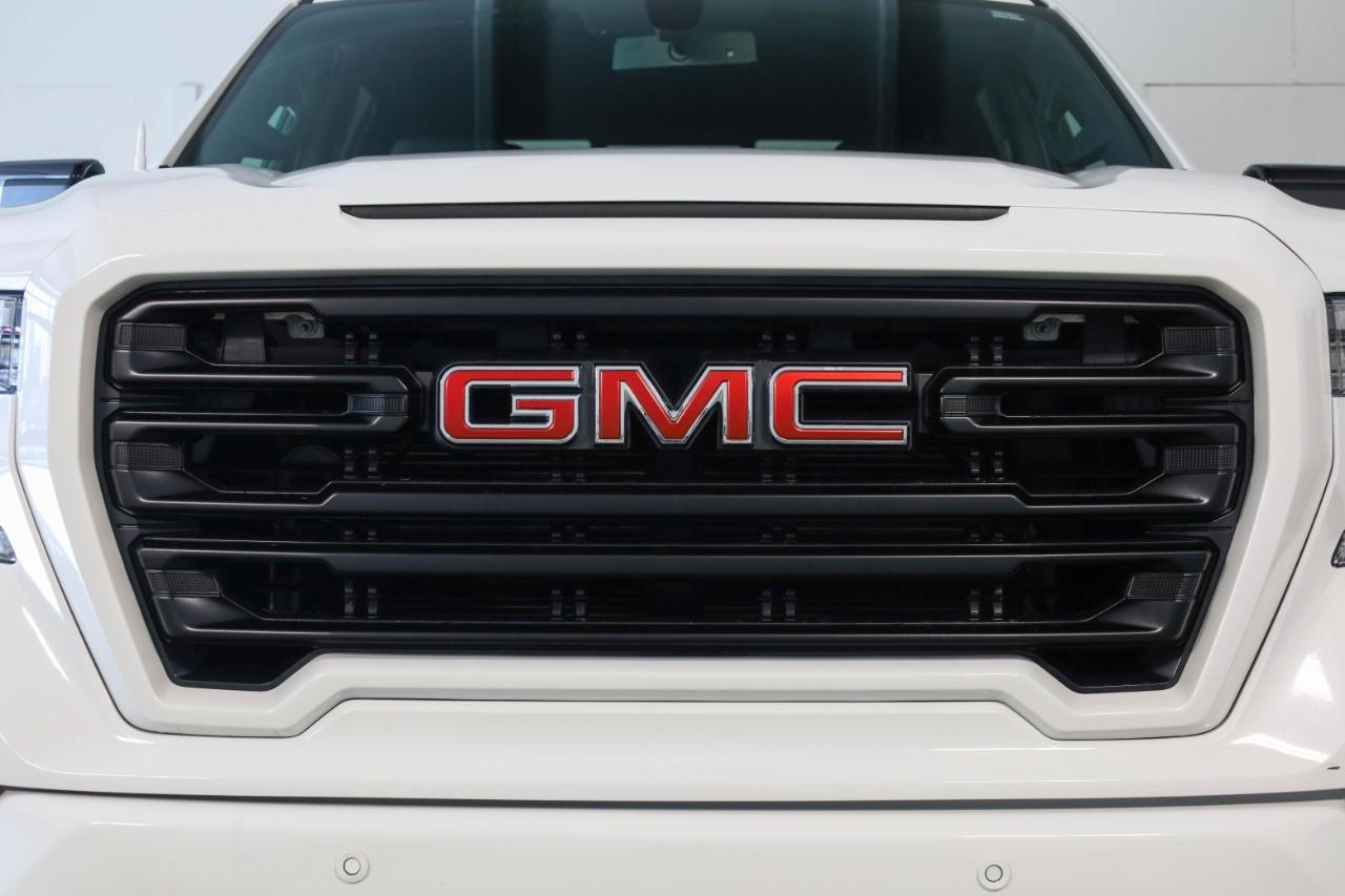 GMC Sierra 1500 4WD Crew Cab 147" AT4 2021