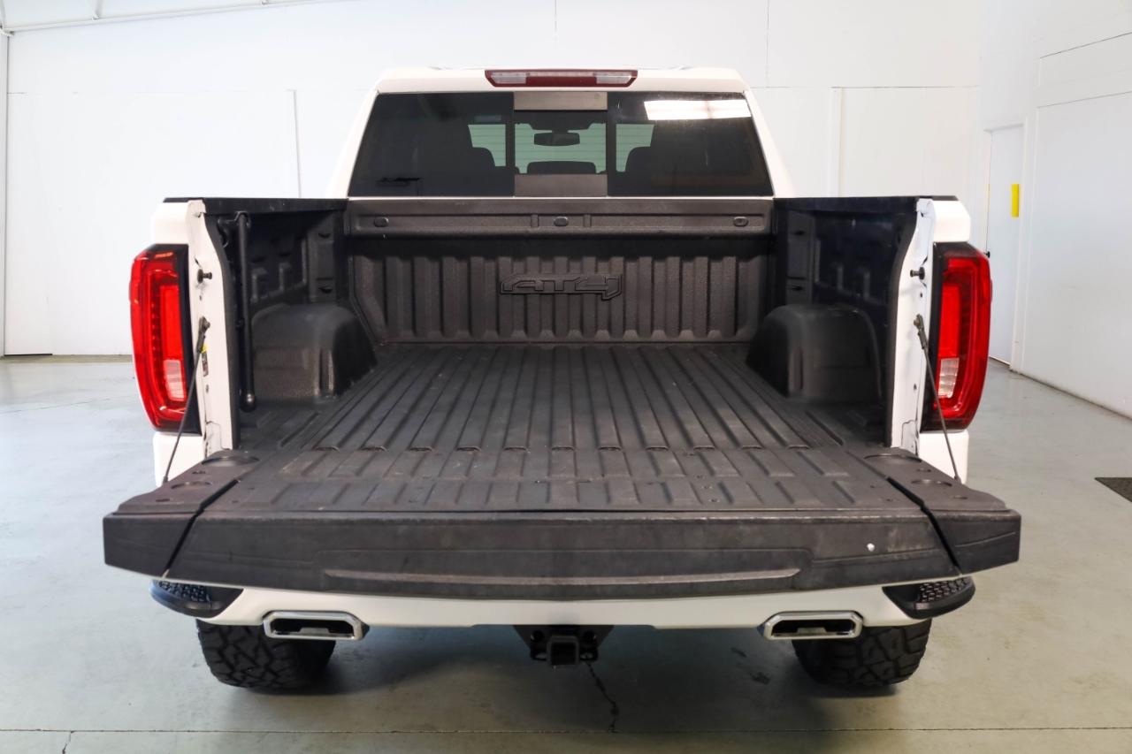 GMC Sierra 1500 4WD Crew Cab 147" AT4 2021