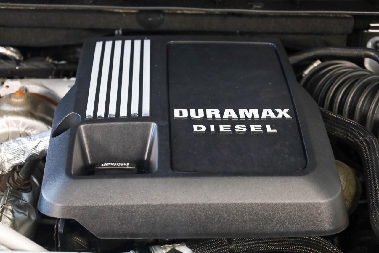 GMC Sierra 1500 4WD Crew Cab 147" AT4 2021