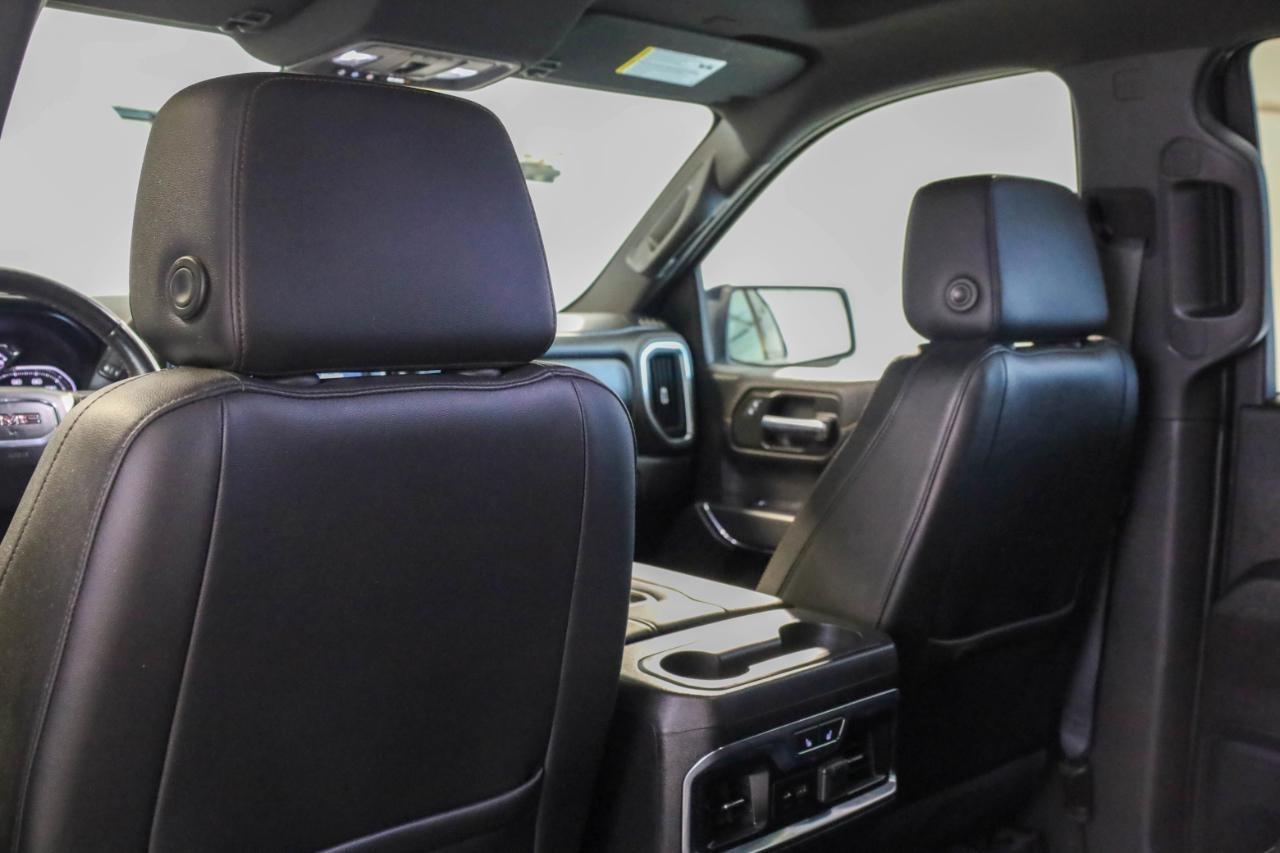 GMC Sierra 1500 4WD Crew Cab 147" AT4 2021